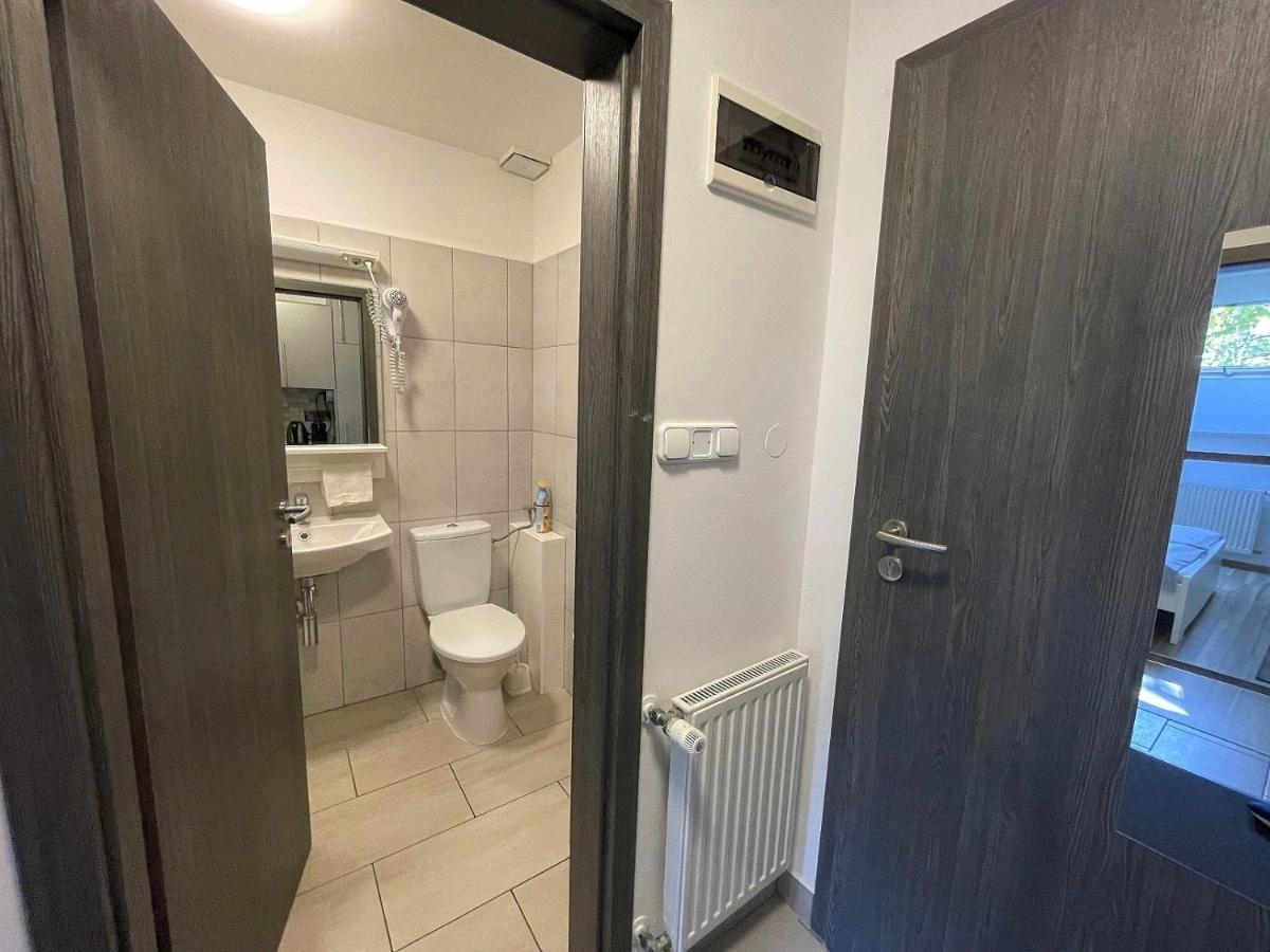Benevia Apartments Pécs Zewnętrze zdjęcie