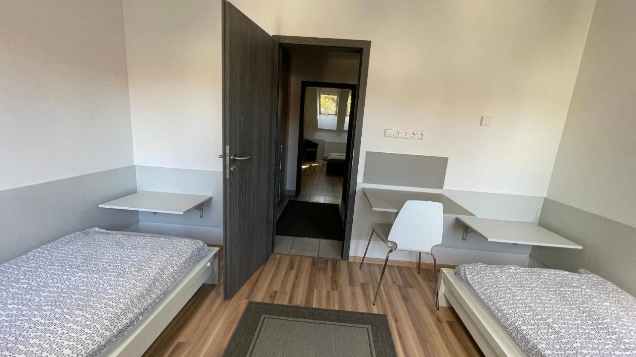 Benevia Apartments Pécs Zewnętrze zdjęcie