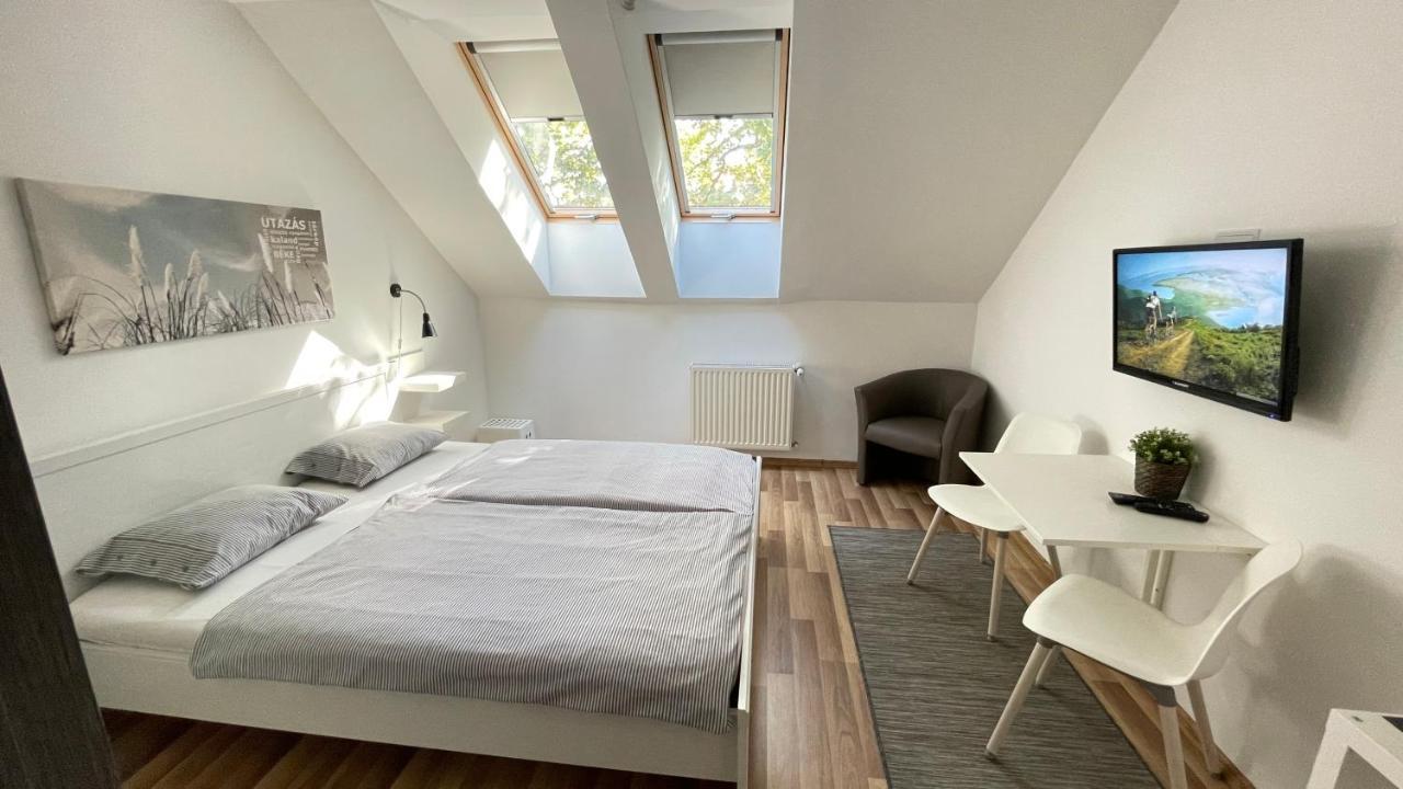 Benevia Apartments Pécs Zewnętrze zdjęcie